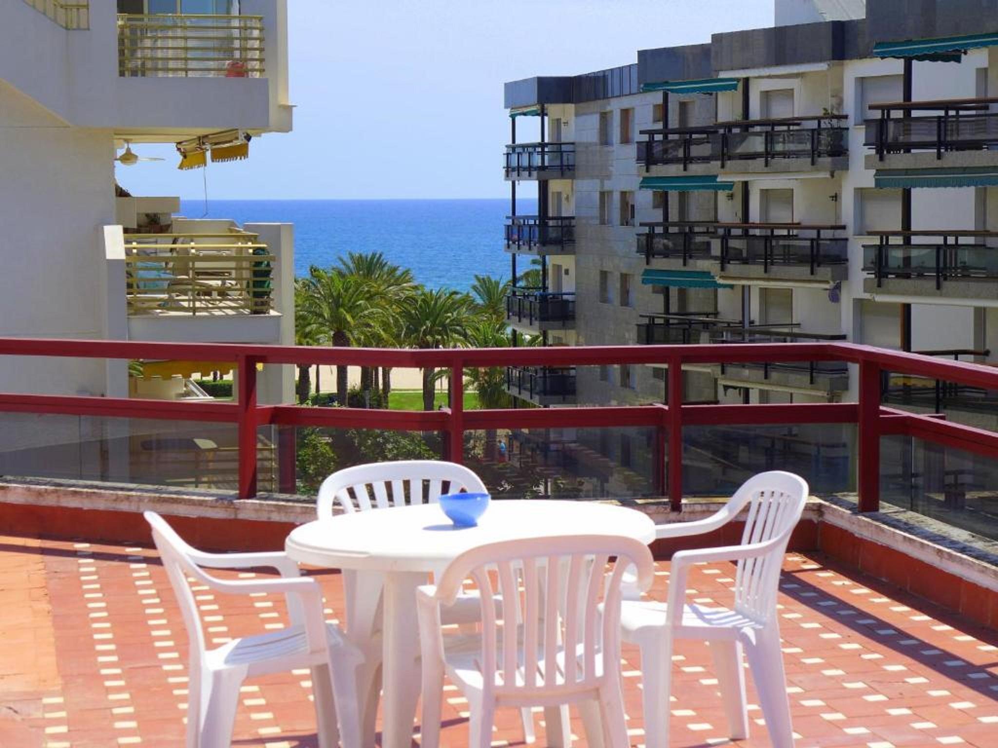 Rentalmar Atlantida Apartamentos Salou Kültér fotó