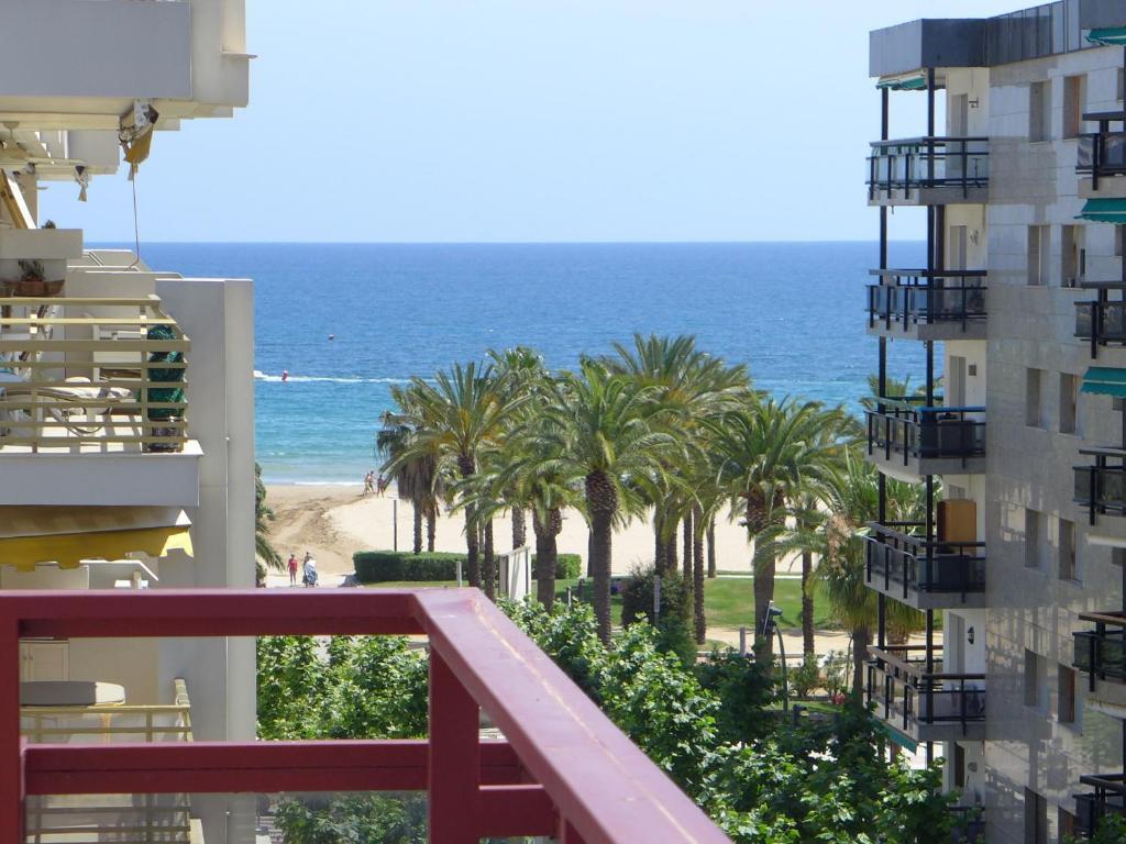 Rentalmar Atlantida Apartamentos Salou Kültér fotó